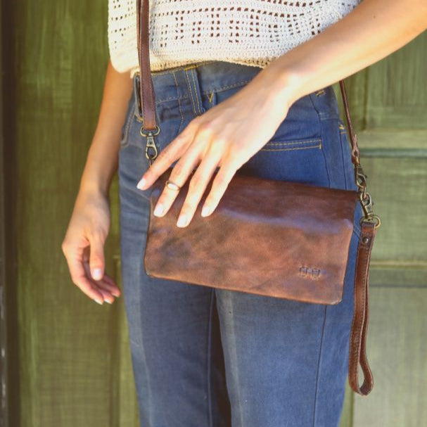 Cadence Crossbody/Clutch Handbag - Debs on 5th